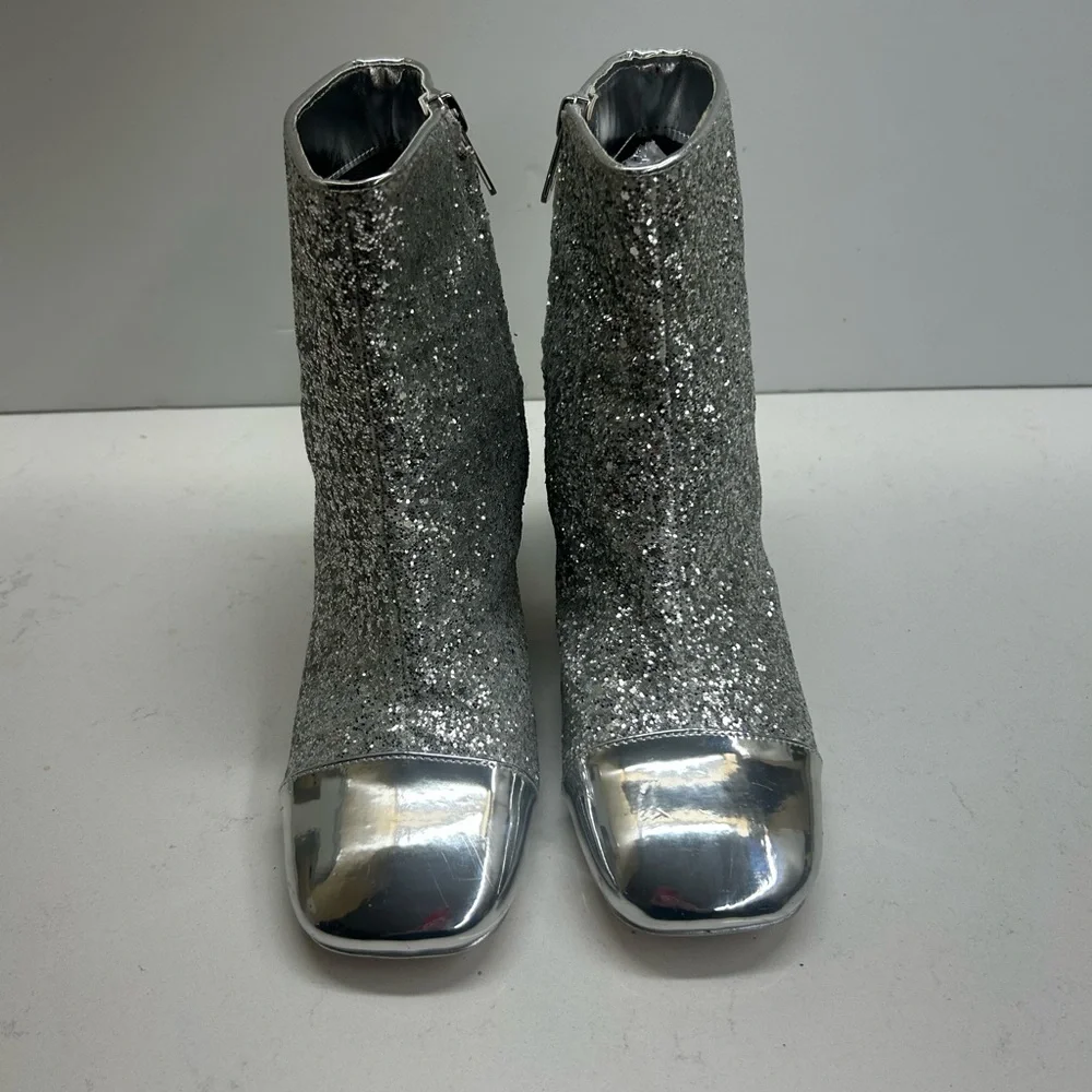 Circus by‎ Sam Edelman Osten Silver Glitter Ankle Boots Size 6.5”